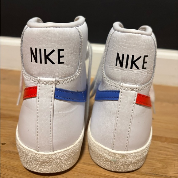 Nike Blazer Mid 77 White High-Top Sneakers - Picture 2 of 5